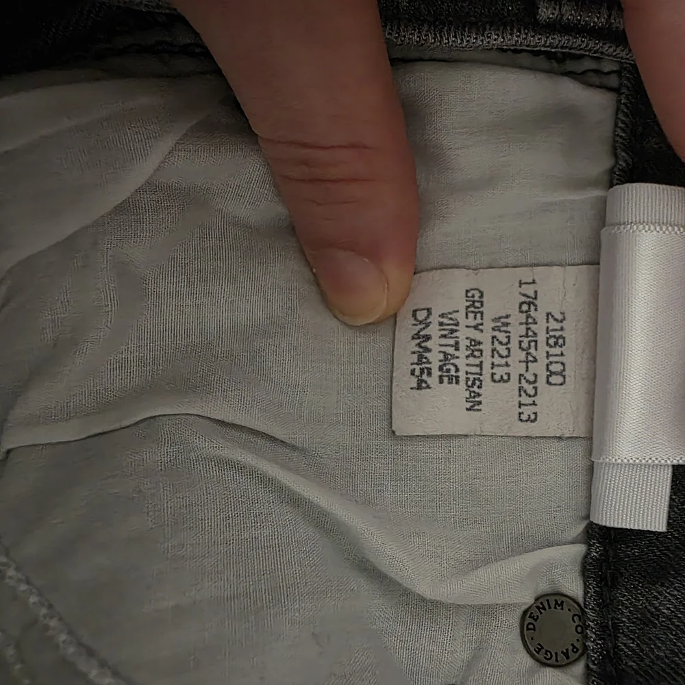PAIGE Women's Skinny Distressed Gray Jeans - Picture 5 of 8